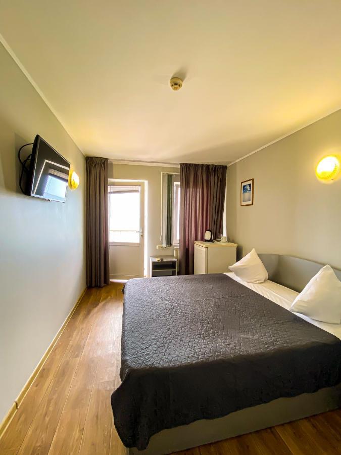 Hotel Palma Odessa Buitenkant foto